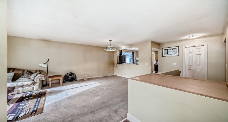 247 Bracewood Road, Calgary, Alberta T2W 3C2, 3 Bedrooms Bedrooms, ,2 BathroomsBathrooms,Residential,For Sale,Bracewood,A2293348