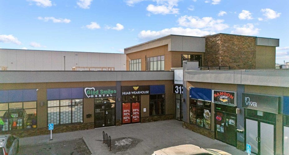 3131 27 Street, Calgary, Alberta T1Y 0B3, ,Commercial,For Sale,27,A2293364