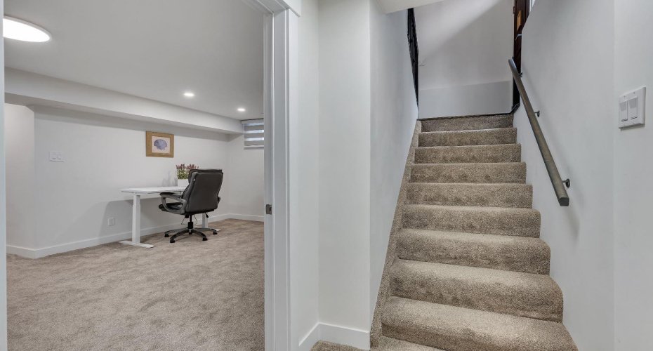 3 Cardiff Drive, Calgary, Alberta T2K1R4, 4 Bedroom Bedrooms, 0 ,3 BathroomBathrooms,Residential,For Sale,Cardiff,0,A2293404