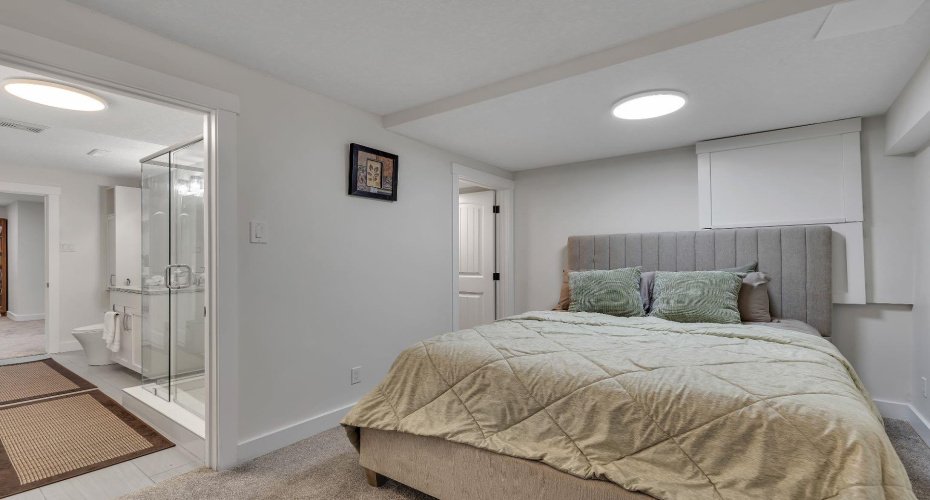 3 Cardiff Drive, Calgary, Alberta T2K1R4, 4 Bedroom Bedrooms, 0 ,3 BathroomBathrooms,Residential,For Sale,Cardiff,0,A2293404