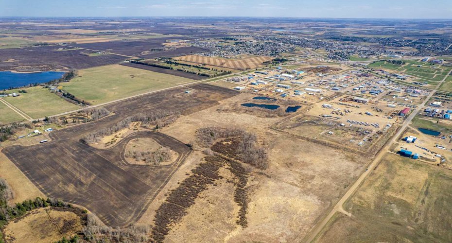 7005 53 Highway, Ponoka, Alberta T4J 1S2, ,Land,For Sale,53,A2290810