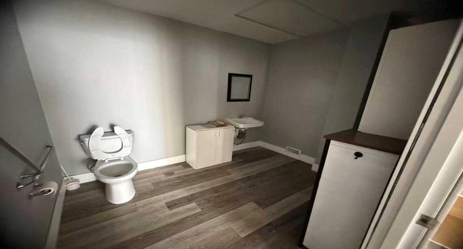 3505 32 Street, Calgary, Alberta T1Y 5Y9, ,Commercial,For Lease,32,A2293454