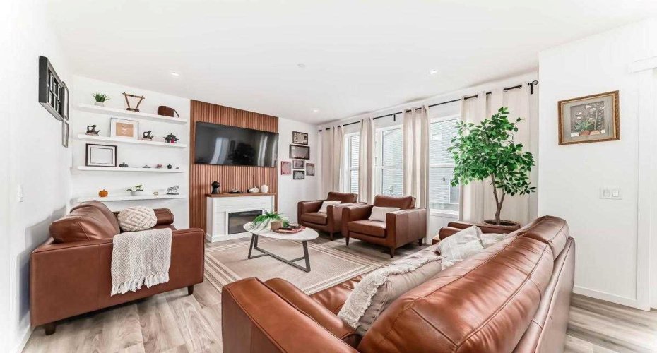171 Hotchkiss Manor, Calgary, Alberta T3S 0G5, 3 Bedrooms Bedrooms, ,3 BathroomsBathrooms,Residential,For Sale,Hotchkiss,A2293462