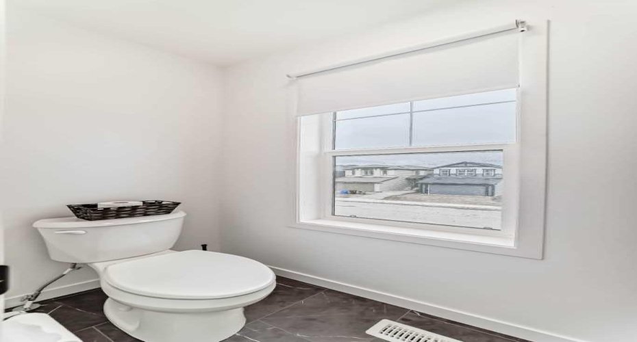 171 Hotchkiss Manor, Calgary, Alberta T3S 0G5, 3 Bedrooms Bedrooms, ,3 BathroomsBathrooms,Residential,For Sale,Hotchkiss,A2293462
