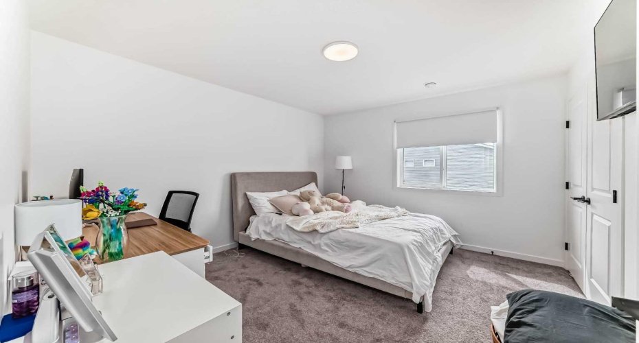171 Hotchkiss Manor, Calgary, Alberta T3S 0G5, 3 Bedrooms Bedrooms, ,3 BathroomsBathrooms,Residential,For Sale,Hotchkiss,A2293462