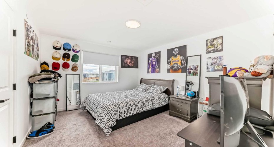 171 Hotchkiss Manor, Calgary, Alberta T3S 0G5, 3 Bedrooms Bedrooms, ,3 BathroomsBathrooms,Residential,For Sale,Hotchkiss,A2293462
