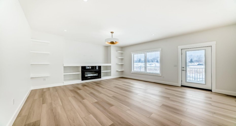 707 Mandalay Avenue, Carstairs, Alberta T0M 0N0, 3 Bedrooms Bedrooms, ,3 BathroomsBathrooms,Residential,For Sale,Mandalay,A2292567