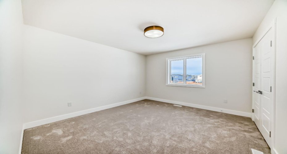 707 Mandalay Avenue, Carstairs, Alberta T0M 0N0, 3 Bedrooms Bedrooms, ,3 BathroomsBathrooms,Residential,For Sale,Mandalay,A2292567