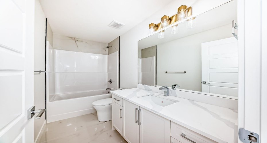 707 Mandalay Avenue, Carstairs, Alberta T0M 0N0, 3 Bedrooms Bedrooms, ,3 BathroomsBathrooms,Residential,For Sale,Mandalay,A2292567