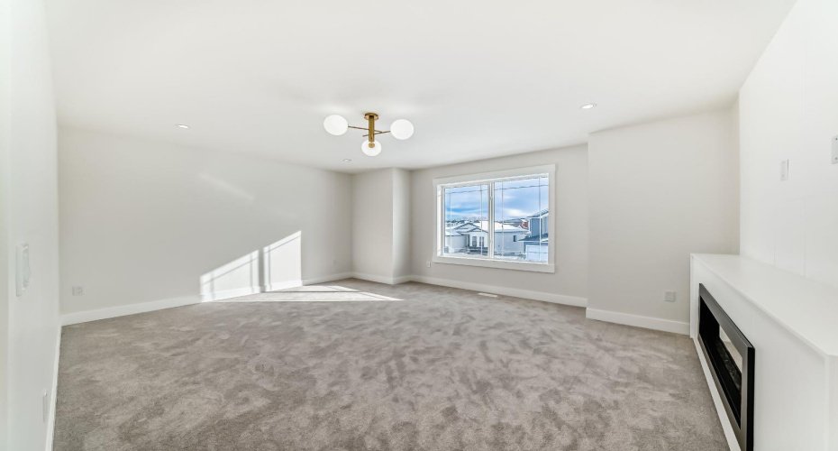 707 Mandalay Avenue, Carstairs, Alberta T0M 0N0, 3 Bedrooms Bedrooms, ,3 BathroomsBathrooms,Residential,For Sale,Mandalay,A2292567