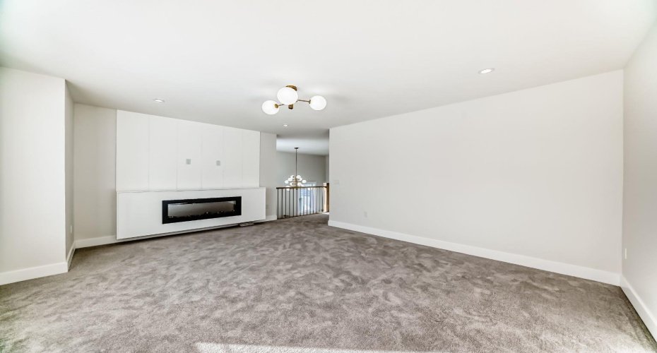 707 Mandalay Avenue, Carstairs, Alberta T0M 0N0, 3 Bedrooms Bedrooms, ,3 BathroomsBathrooms,Residential,For Sale,Mandalay,A2292567