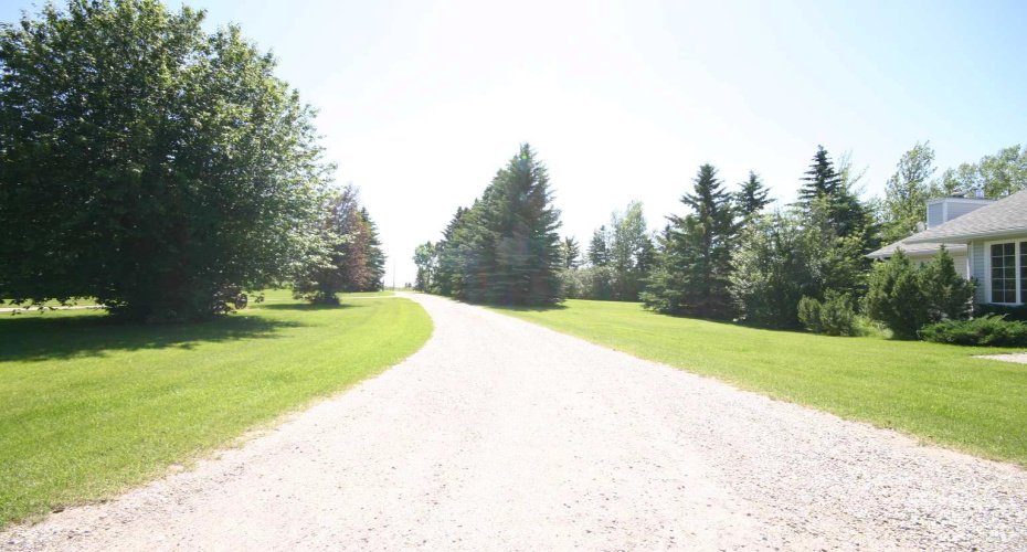 from yard to entrance