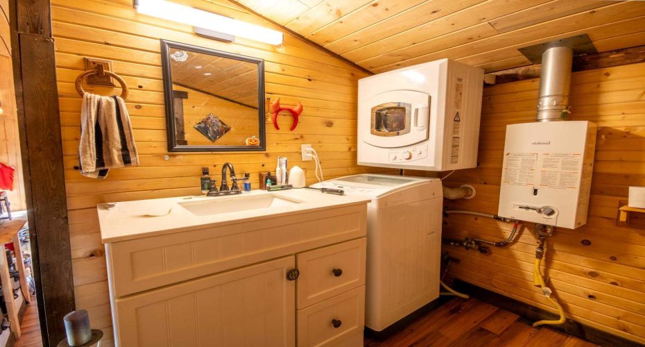 Laundry & washroom