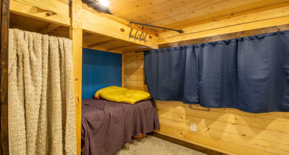 2 of 3 bedrooms w/ bunk beds