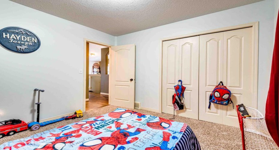 95 Inglewood Drive, Red Deer, Alberta T4R0B2, 4 Bedrooms Bedrooms, ,2 BathroomsBathrooms,Residential,For Sale,Inglewood,A2291723