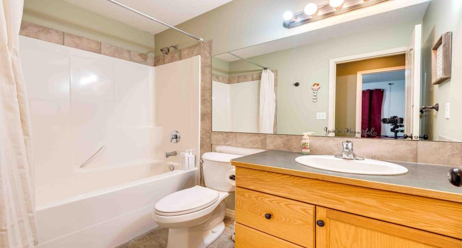 95 Inglewood Drive, Red Deer, Alberta T4R0B2, 4 Bedrooms Bedrooms, ,2 BathroomsBathrooms,Residential,For Sale,Inglewood,A2291723