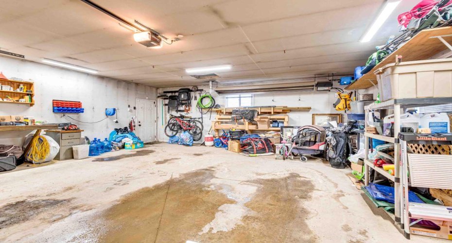 95 Inglewood Drive, Red Deer, Alberta T4R0B2, 4 Bedrooms Bedrooms, ,2 BathroomsBathrooms,Residential,For Sale,Inglewood,A2291723