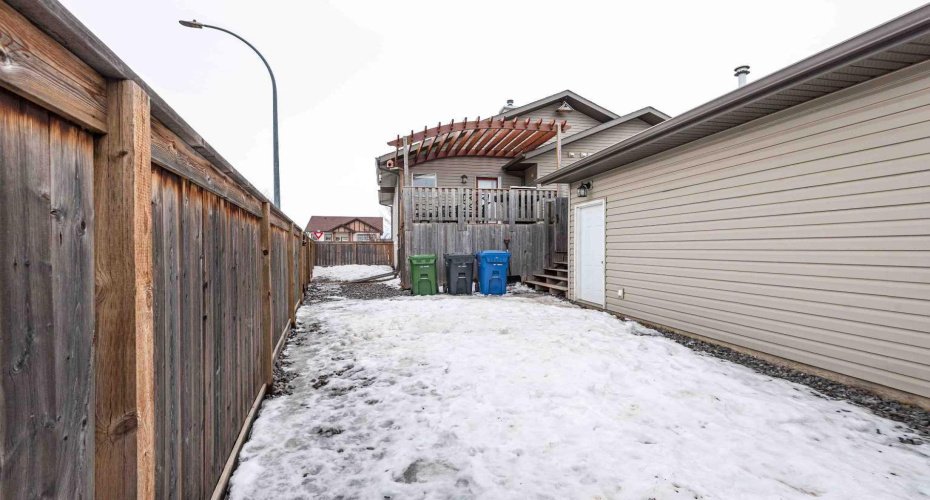 95 Inglewood Drive, Red Deer, Alberta T4R0B2, 4 Bedrooms Bedrooms, ,2 BathroomsBathrooms,Residential,For Sale,Inglewood,A2291723