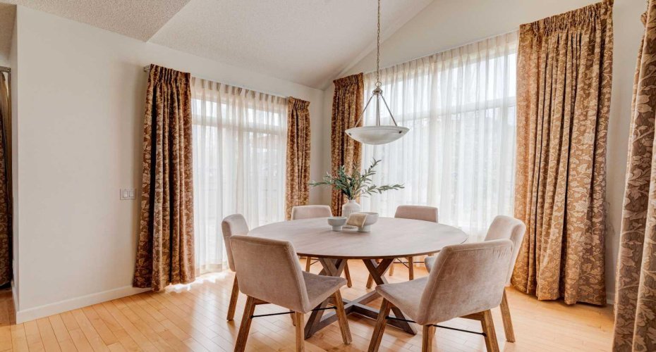 108 Tuscany Estates Close, Calgary, Alberta T3L 2Z7, 4 Bedroom Bedrooms, 0 ,4 BathroomBathrooms,Residential,For Sale,Tuscany Estates,0,A2293236