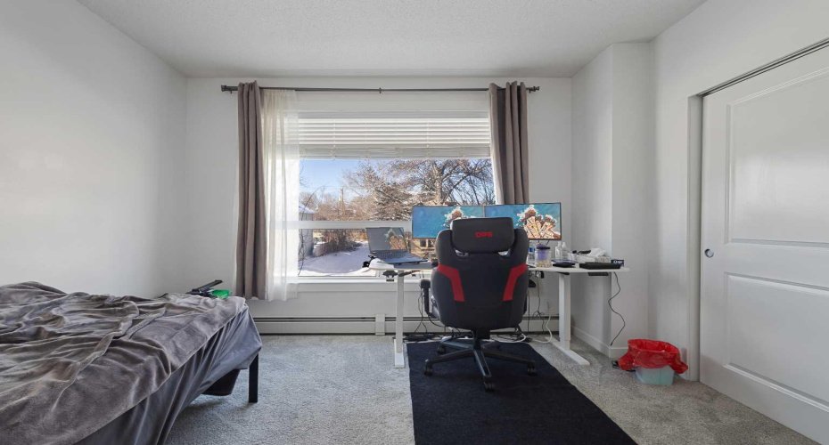 1740 9 Street, Calgary, Alberta T2M 4Z5, 2 Bedrooms Bedrooms, ,2 BathroomsBathrooms,Residential,For Sale,9,A2293549