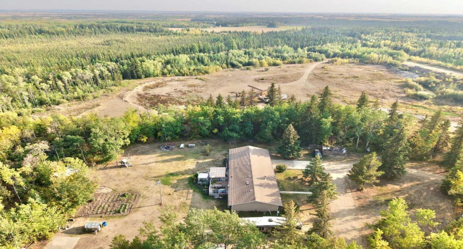 233077 Highway 2, Rural Peace No. 135, M.D. of, Alberta T0H 1W0, 5 Bedrooms Bedrooms, ,3 BathroomsBathrooms,Residential,For Sale,Highway 2,A2293580