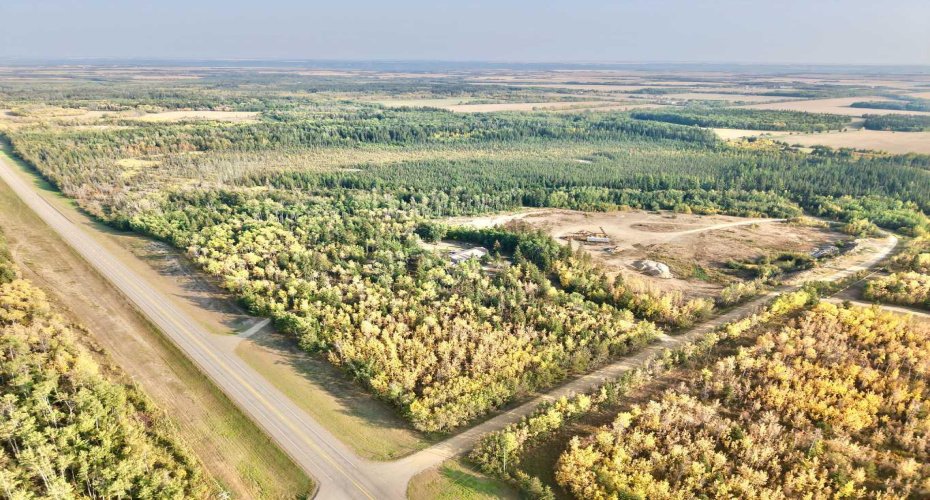 233077 Highway 2, Rural Peace No. 135, M.D. of, Alberta T0H 1W0, 5 Bedrooms Bedrooms, ,3 BathroomsBathrooms,Residential,For Sale,Highway 2,A2293580