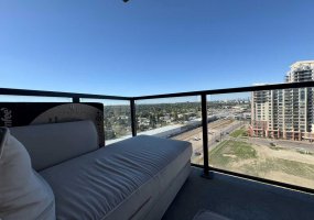 8880 Horton Road, Calgary, Alberta T2V 2W3, 1 Bedroom Bedrooms, ,1 BathroomBathrooms,Residential,For Sale,Horton,A2293604