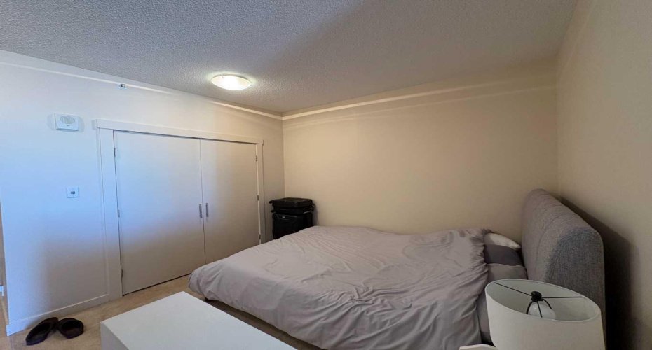 8880 Horton Road, Calgary, Alberta T2V 2W3, 1 Bedroom Bedrooms, ,1 BathroomBathrooms,Residential,For Sale,Horton,A2293604