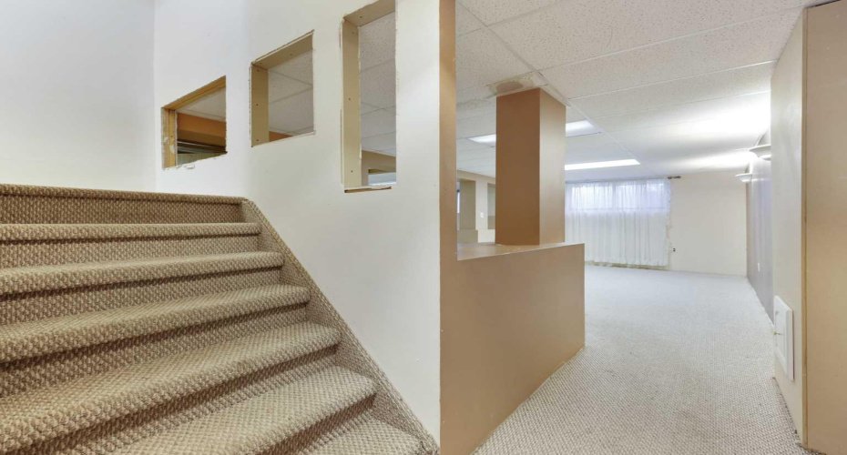 281141 TOWNSHIP ROAD 274, Rural Rocky View County, Alberta T4A 2S3, 5 Bedrooms Bedrooms, ,4 BathroomsBathrooms,Agri-business,For Sale,TOWNSHIP ROAD 274,A2286844