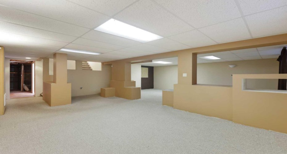 281141 TOWNSHIP ROAD 274, Rural Rocky View County, Alberta T4A 2S3, 5 Bedrooms Bedrooms, ,4 BathroomsBathrooms,Agri-business,For Sale,TOWNSHIP ROAD 274,A2286844