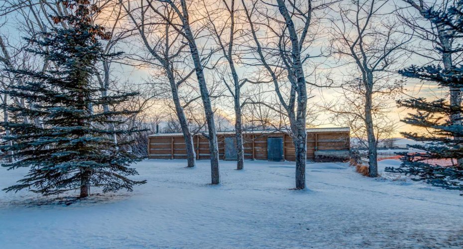 281141 TOWNSHIP ROAD 274, Rural Rocky View County, Alberta T4A 2S3, 5 Bedrooms Bedrooms, ,4 BathroomsBathrooms,Agri-business,For Sale,TOWNSHIP ROAD 274,A2286844
