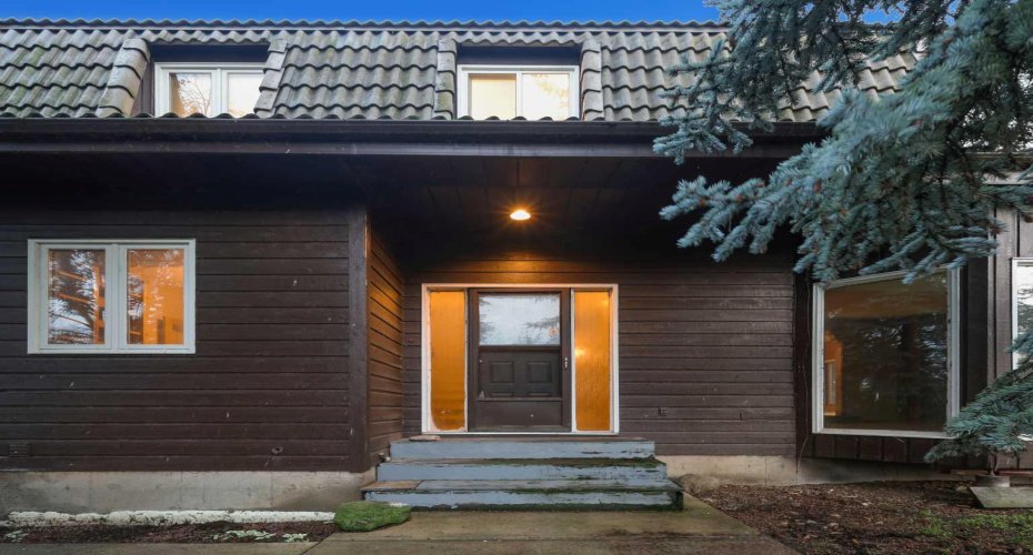 281141 TOWNSHIP ROAD 274, Rural Rocky View County, Alberta T4A 2S3, 5 Bedrooms Bedrooms, ,4 BathroomsBathrooms,Agri-business,For Sale,TOWNSHIP ROAD 274,A2286844