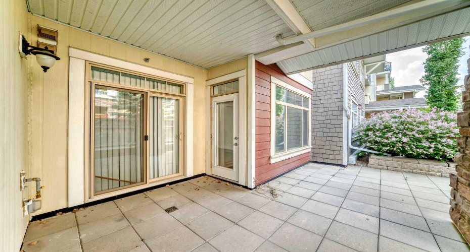 22 Auburn Bay Link, Calgary, Alberta T3M 1Z8, 2 Bedrooms Bedrooms, ,2 BathroomsBathrooms,Residential,For Sale,Auburn Bay,A2287277