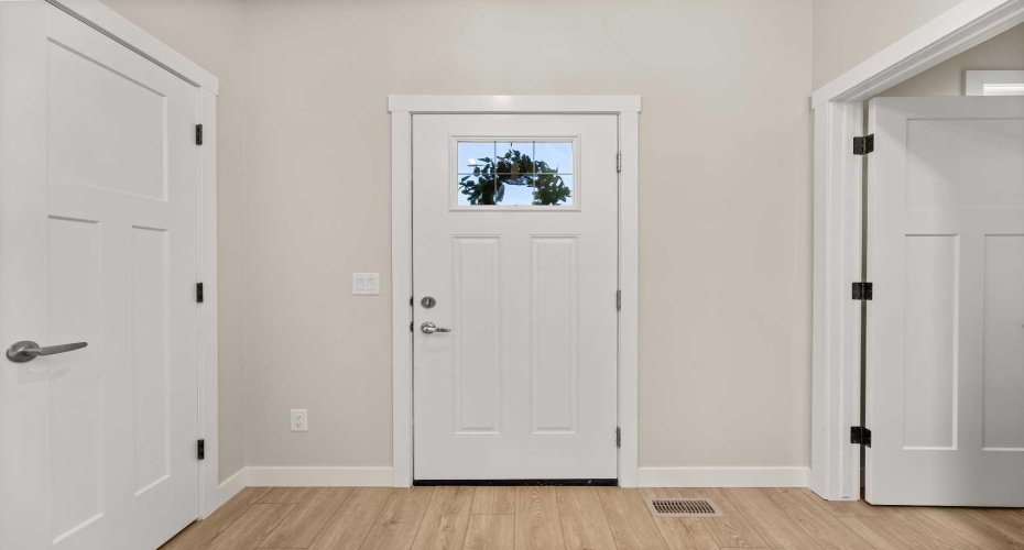 1326 23 Street, Didsbury, Alberta t0m 0w0, 3 Bedrooms Bedrooms, ,2 BathroomsBathrooms,Residential,For Sale,23,A2287937