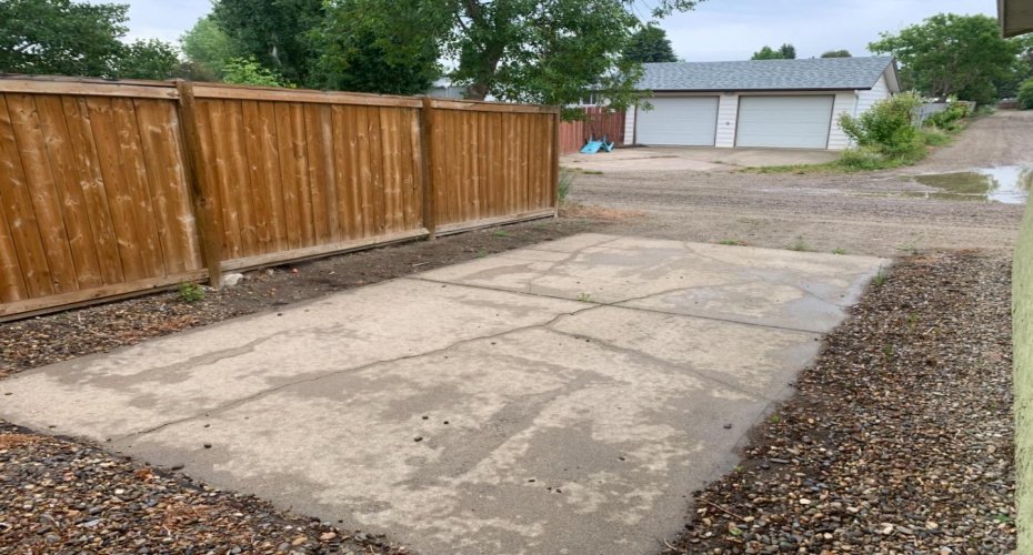 114 Mcgill Boulevard, Lethbridge, Alberta T1K 4C4, 4 Bedrooms Bedrooms, ,2 BathroomsBathrooms,Residential,For Sale,Mcgill,A2288221