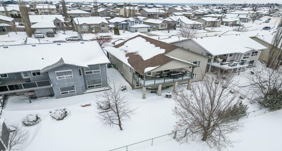 77 Pondside Crescent, Blackfalds, Alberta T4M 0G3, 4 Bedrooms Bedrooms, ,3 BathroomsBathrooms,Residential,For Sale,Pondside,A2290258