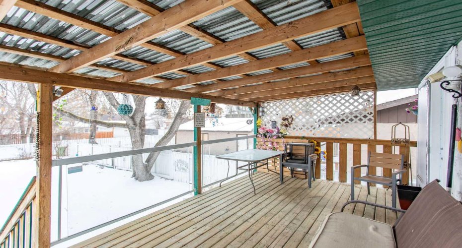 10 Patterson Crescent, Red Deer, Alberta T4P 1J5, 3 Bedrooms Bedrooms, ,2 BathroomsBathrooms,Residential,For Sale,Patterson,A2290413