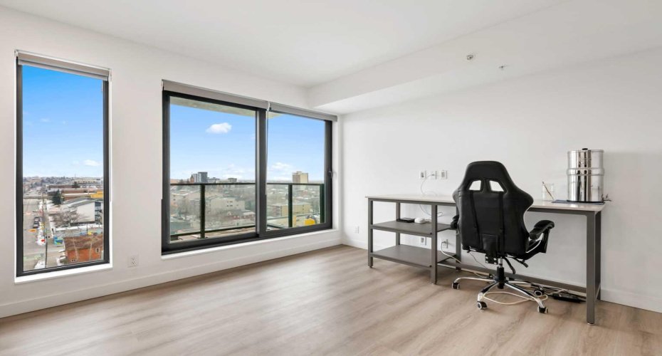 123 4 Street, Calgary, Alberta T2E 3S2, 1 Bedroom Bedrooms, ,1 BathroomBathrooms,Residential,For Sale,4,A2290473