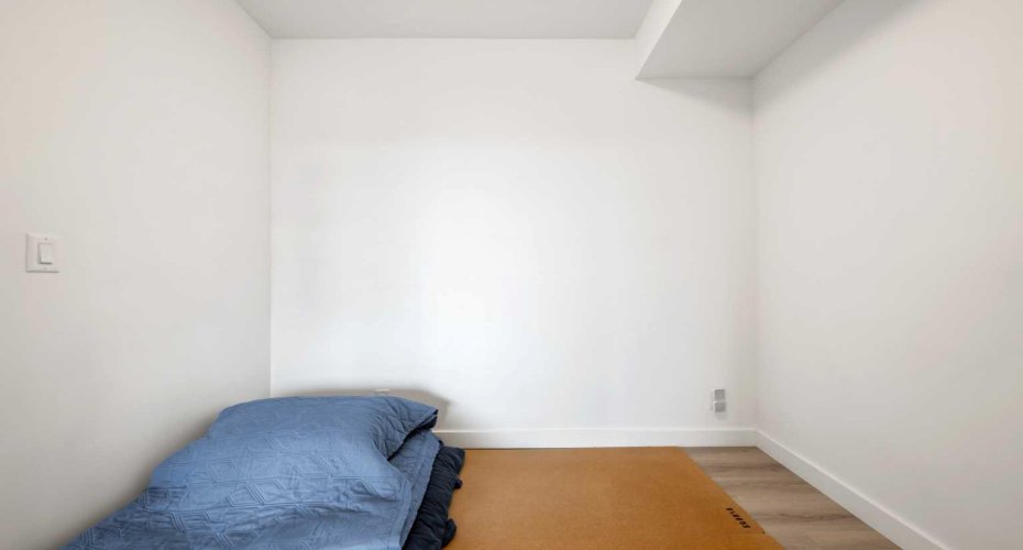 123 4 Street, Calgary, Alberta T2E 3S2, 1 Bedroom Bedrooms, ,1 BathroomBathrooms,Residential,For Sale,4,A2290473