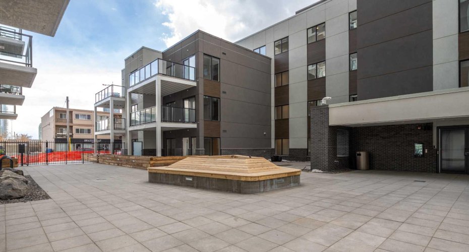 123 4 Street, Calgary, Alberta T2E 3S2, 1 Bedroom Bedrooms, ,1 BathroomBathrooms,Residential,For Sale,4,A2290473