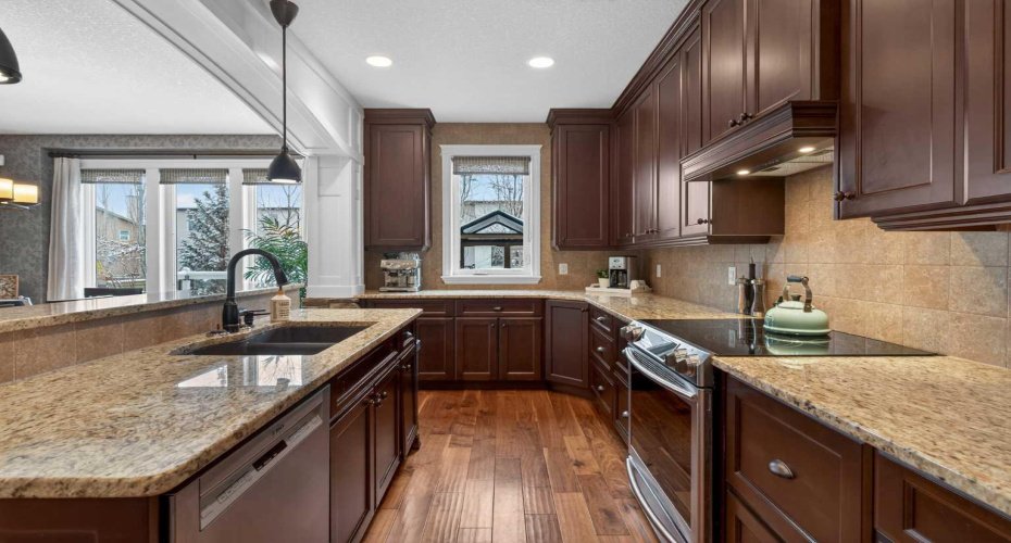 280 Coopers Hill, Airdrie, Alberta T4B 0R9, 4 Bedrooms Bedrooms, ,4 BathroomsBathrooms,Residential,For Sale,Coopers,A2290498