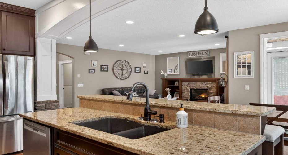 280 Coopers Hill, Airdrie, Alberta T4B 0R9, 4 Bedrooms Bedrooms, ,4 BathroomsBathrooms,Residential,For Sale,Coopers,A2290498