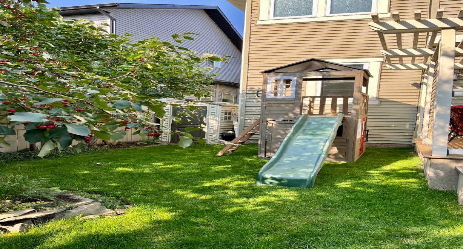 280 Coopers Hill, Airdrie, Alberta T4B 0R9, 4 Bedrooms Bedrooms, ,4 BathroomsBathrooms,Residential,For Sale,Coopers,A2290498