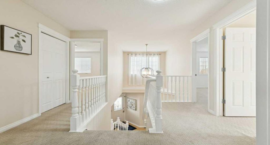 232 Oakmere Place, Chestermere, Alberta T1X 1L2, 5 Bedrooms Bedrooms, ,4 BathroomsBathrooms,Residential,For Sale,Oakmere,A2291102