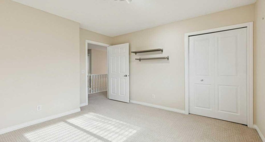 232 Oakmere Place, Chestermere, Alberta T1X 1L2, 5 Bedrooms Bedrooms, ,4 BathroomsBathrooms,Residential,For Sale,Oakmere,A2291102