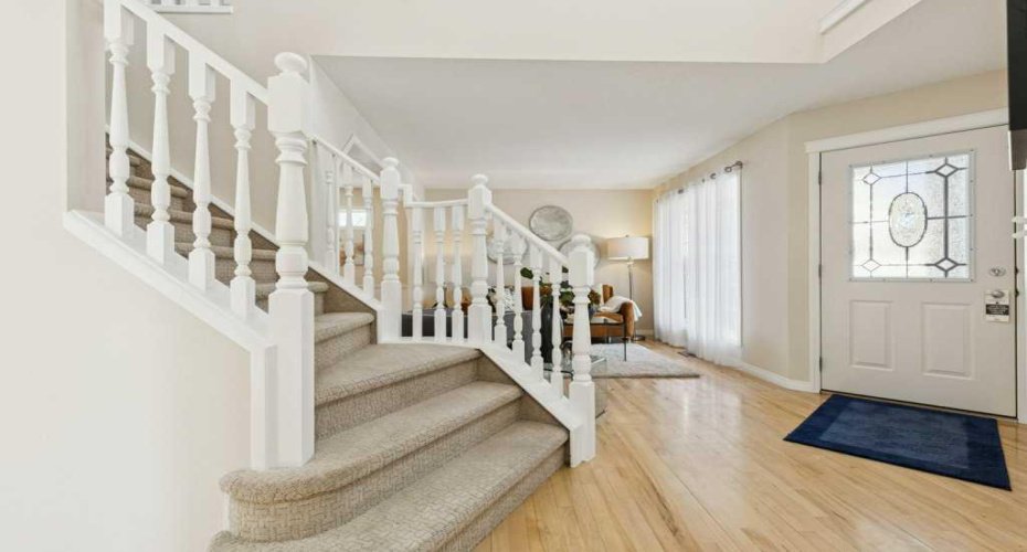 232 Oakmere Place, Chestermere, Alberta T1X 1L2, 5 Bedrooms Bedrooms, ,4 BathroomsBathrooms,Residential,For Sale,Oakmere,A2291102