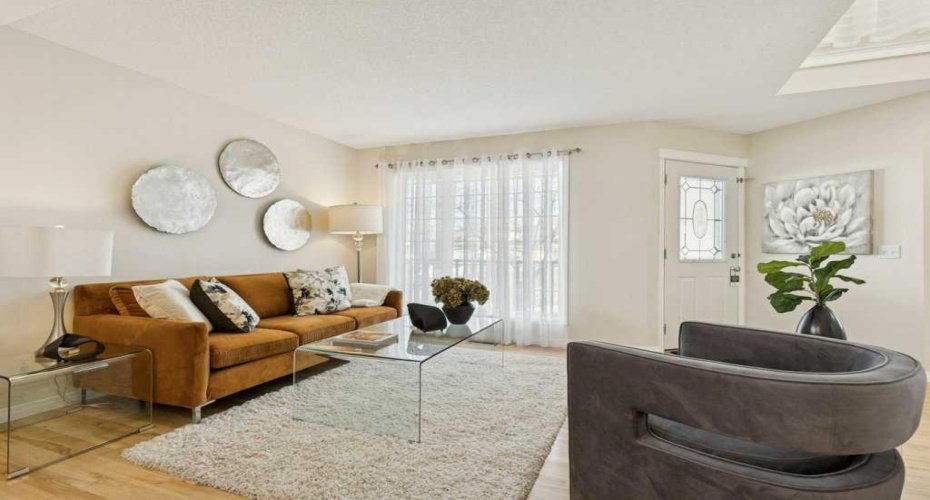 232 Oakmere Place, Chestermere, Alberta T1X 1L2, 5 Bedrooms Bedrooms, ,4 BathroomsBathrooms,Residential,For Sale,Oakmere,A2291102