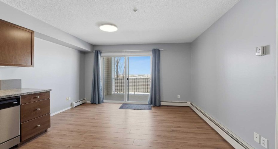 3 Broadway Rise, Sylvan Lake, Alberta T4S 0G9, 1 Bedroom Bedrooms, ,1 BathroomBathrooms,Residential,For Sale,Broadway,A2291274