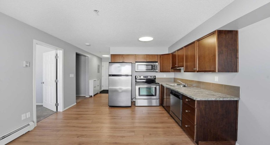 3 Broadway Rise, Sylvan Lake, Alberta T4S 0G9, 1 Bedroom Bedrooms, ,1 BathroomBathrooms,Residential,For Sale,Broadway,A2291274