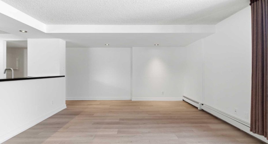 2220 16A Street, Calgary, Alberta T2T4K3, 2 Bedrooms Bedrooms, ,1 BathroomBathrooms,Residential,For Sale,16A,A2293076